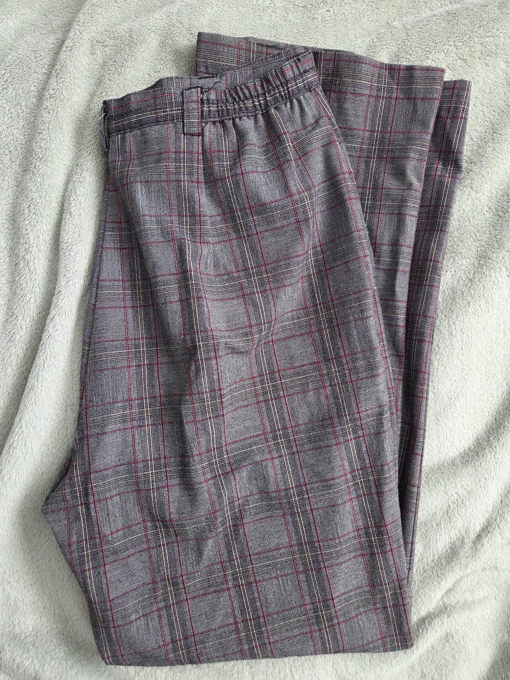 Gray Plaid Women's Pull-On Pants with Pink Accent